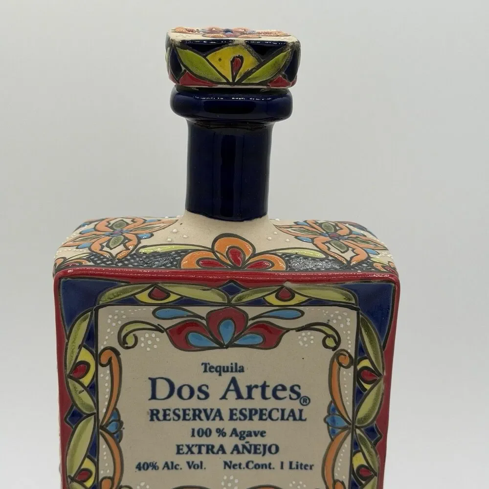 Dos Artes Reserva Especial Anejo Tequila Ceramic Collectors Empty Bottle 1L